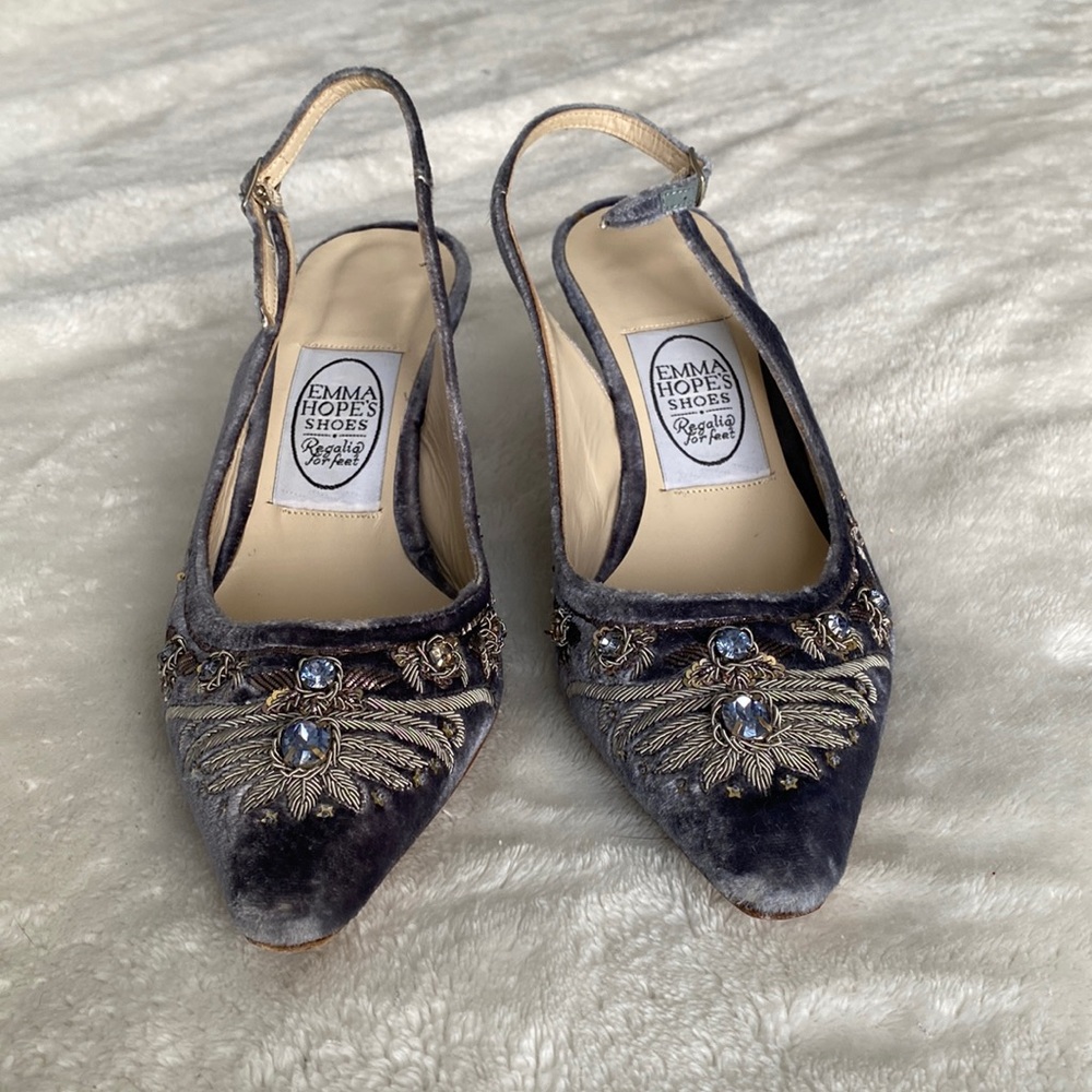 EMMA HOPES VINTAGE GREY/BLUE VELVET BEADED SHOES